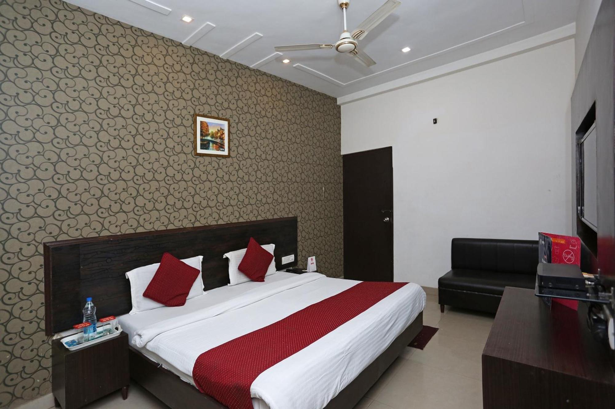Hotel O Kanha Continental Agra  Exterior foto